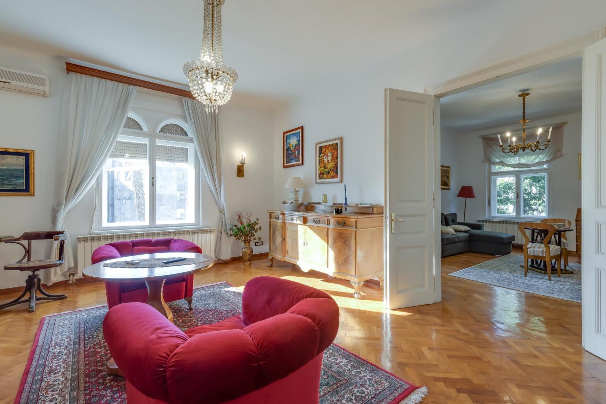 City Apartment With Garden - Happy Rentals リエカ エクステリア 写真